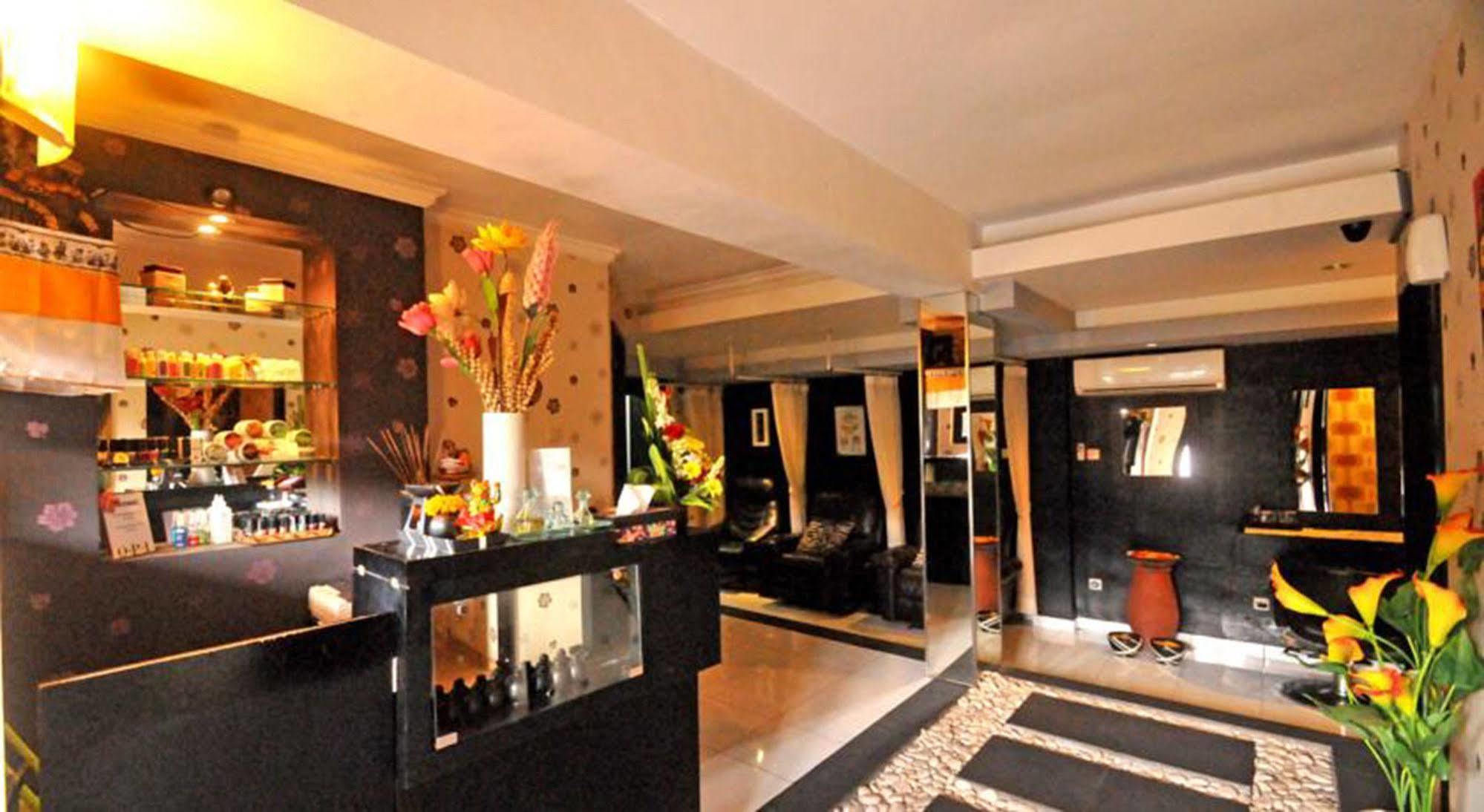 Arya Hotel & Spa Кута Экстерьер фото